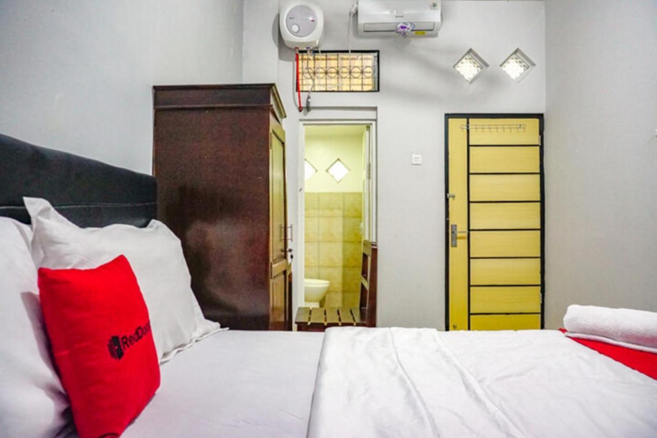 Reddoorz Near Penimbangan Beach Singaraja المظهر الخارجي الصورة