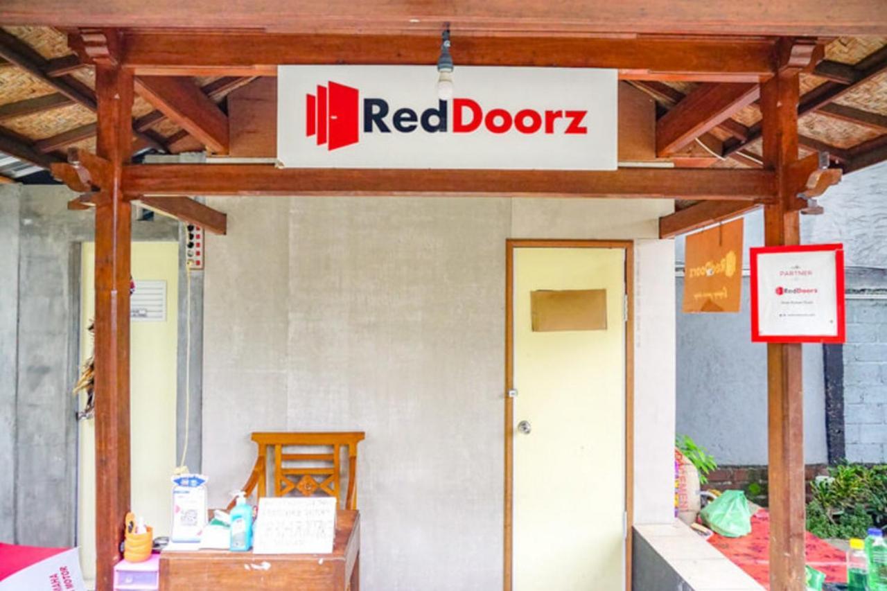 Reddoorz Near Penimbangan Beach Singaraja المظهر الخارجي الصورة